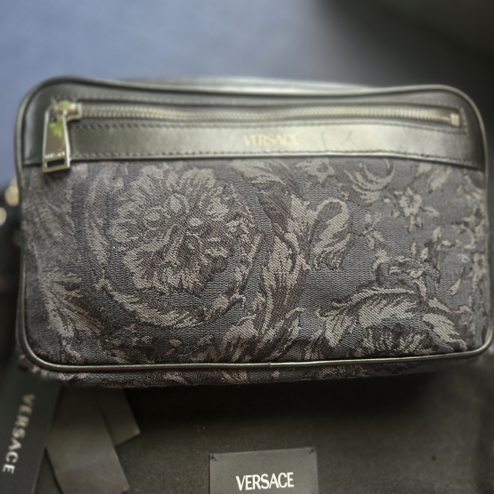 Versace NWT Wristlet Clutch - Picture 10 of 17